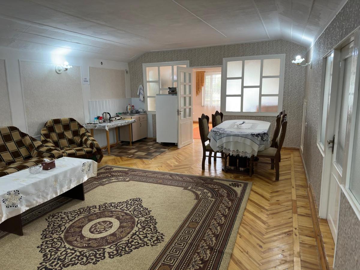Chkalovka Guest House With Sevan View 外观 照片